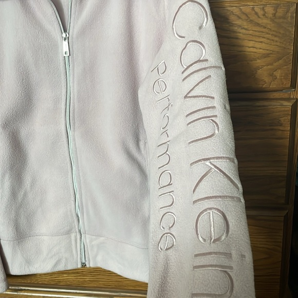 Calvin Klein Performance Light Pink Fleece Jacket size Medium NWT - Picture 3 of 6